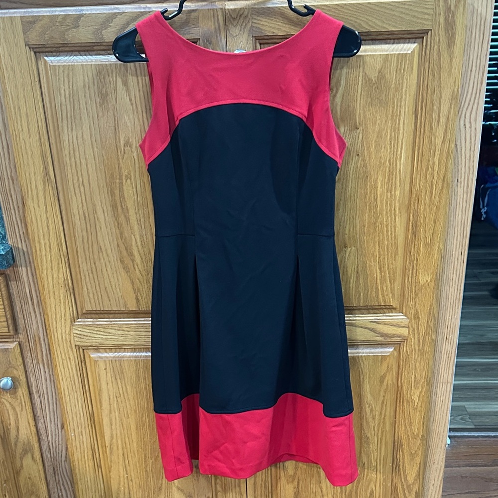 Tommy Hilfiger Red and Black Midi Dress